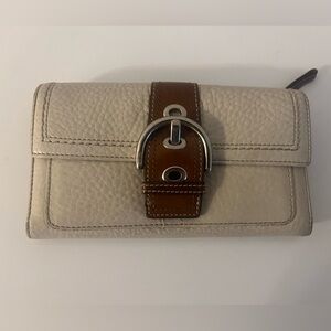 Vintage Coach Soho Buckle Wallet white/brown